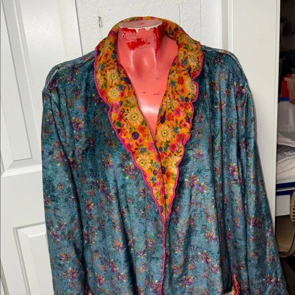 Natural Life Robe - Picture 2 of 4